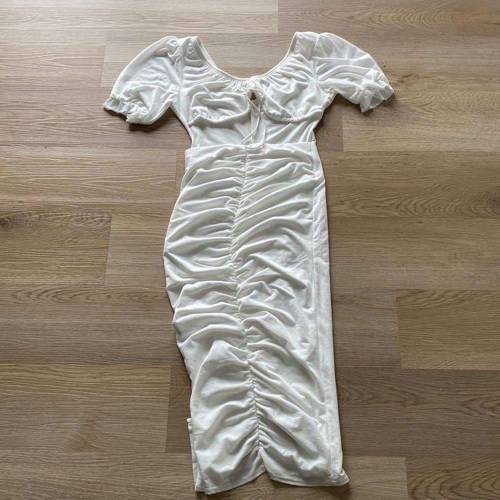ASOS White Ruched Cutout Midi Dress Puff Sleeve Cottagecore NWT - Picture 6 of 10